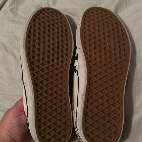 B&W Checkered slip-on Vans shoes size 10 women/8.5 mens skater shoes - Picture 8 of 8